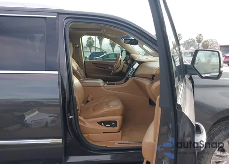 2016 Cadillac Escalade Platinum z USA, uszkodzony, nr VIN 1GYS4DKJ5GR387123
